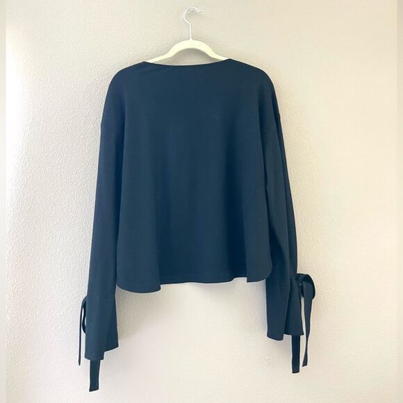 Helmut Lang Sonar 100% Wool Boxy Tie Cuff Sweater - Picture 5 of 9